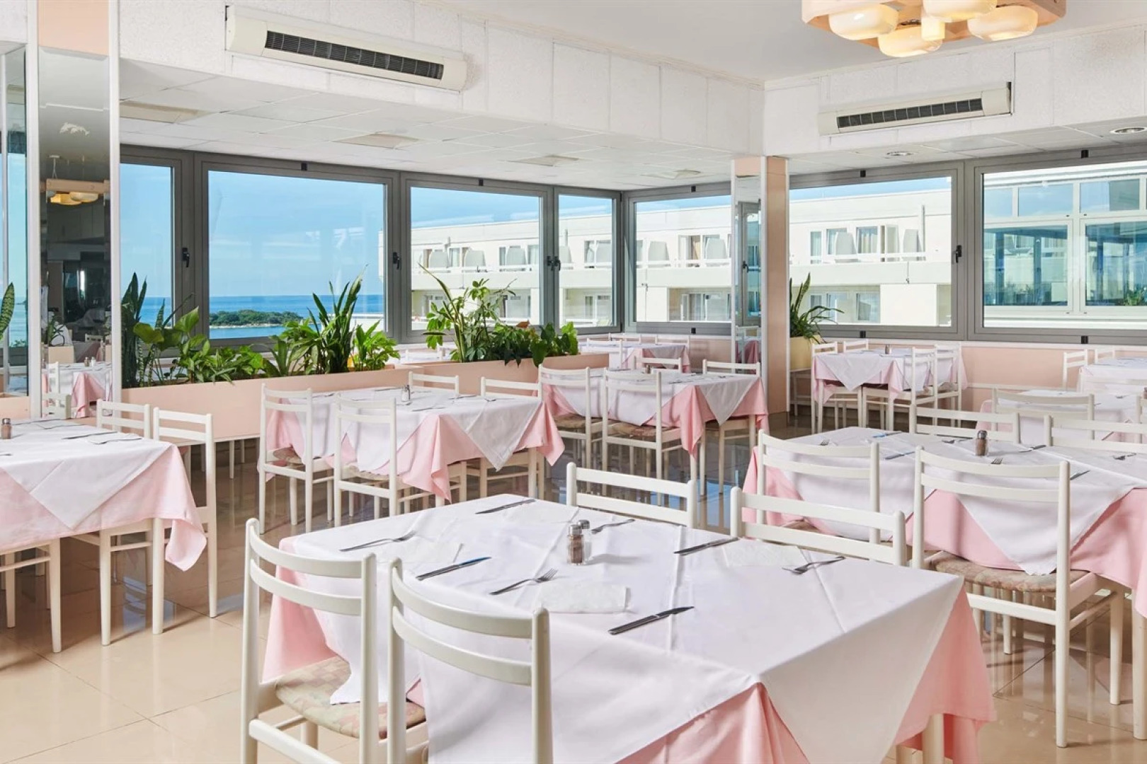 Hotel Delfin Plava Laguna