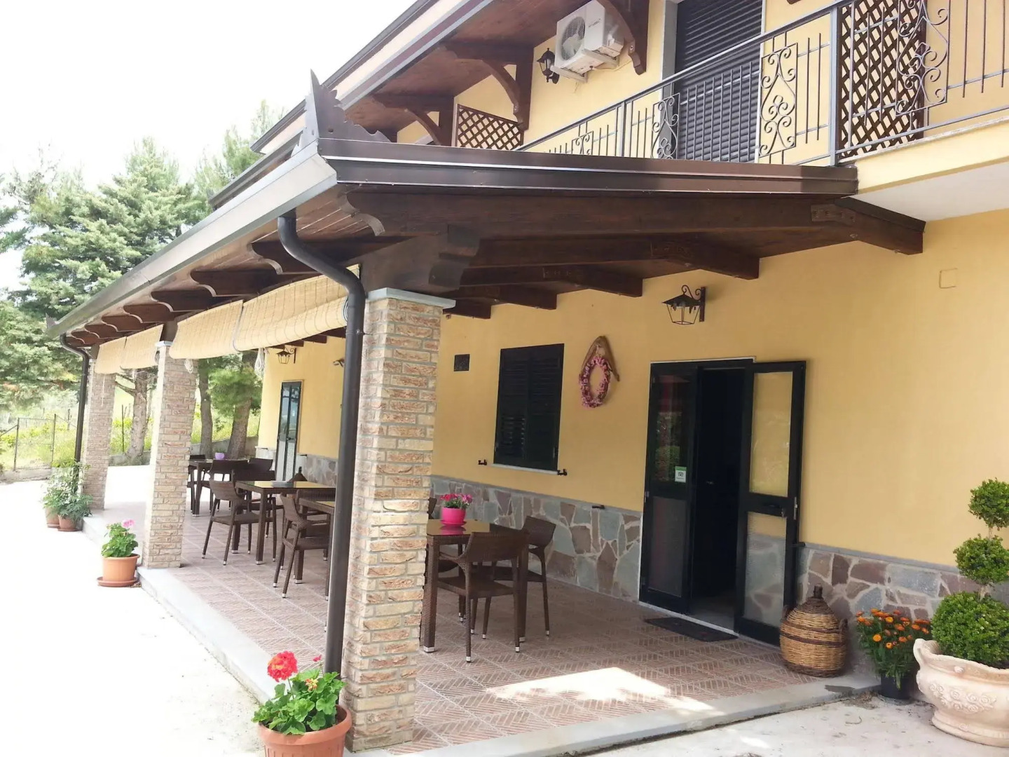 Bb La Mortella With Pool