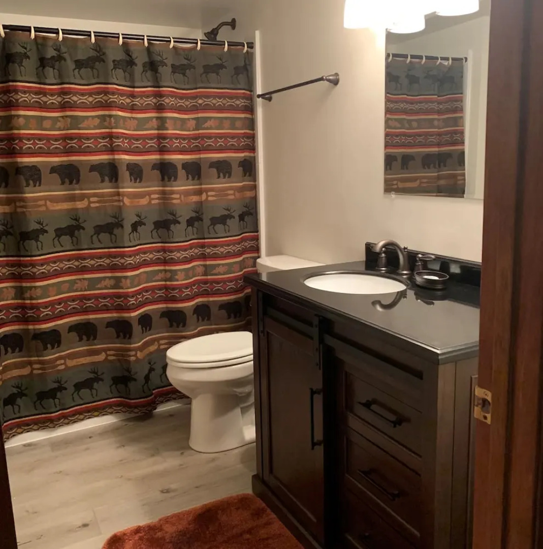 Deerpath - Elbert's - 6 Br Home