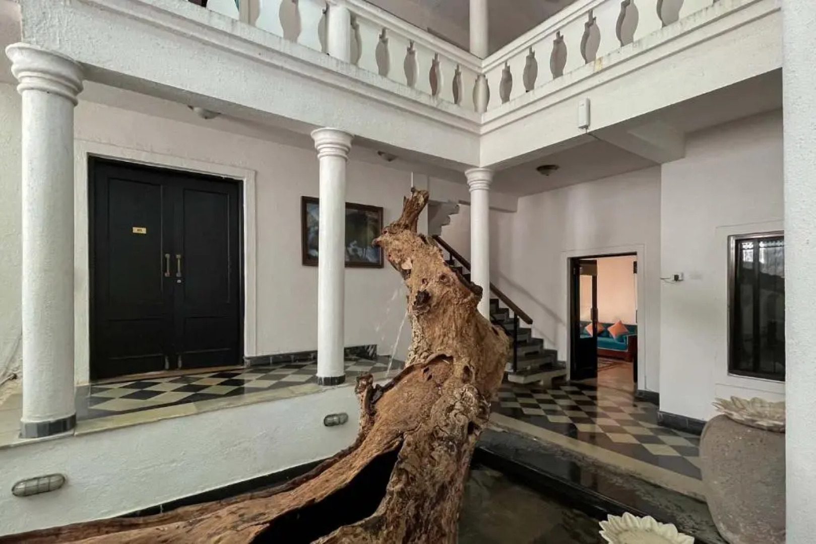 Stayvista At La Bougainvillea