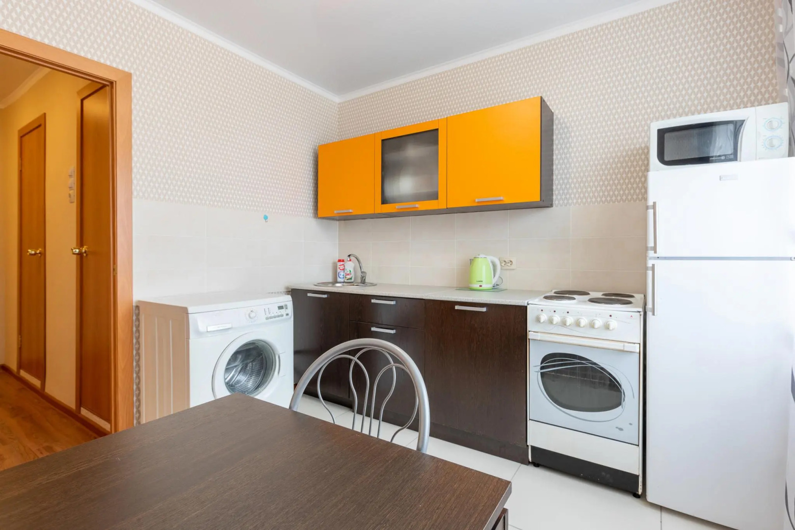 Сутки24 в 7-м микрорайоне 12А