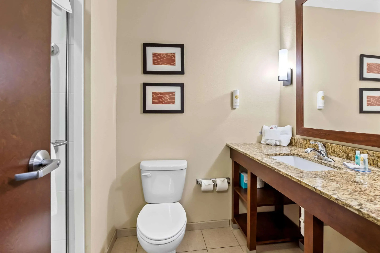 Comfort Inn & Suites West - Medical Center