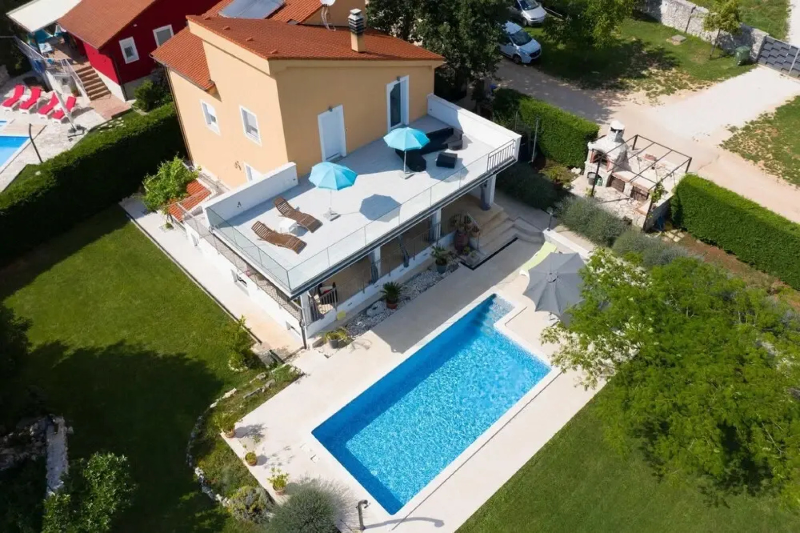 Villas in Kanfanar With 4 Bedrooms and 5 Bathrooms