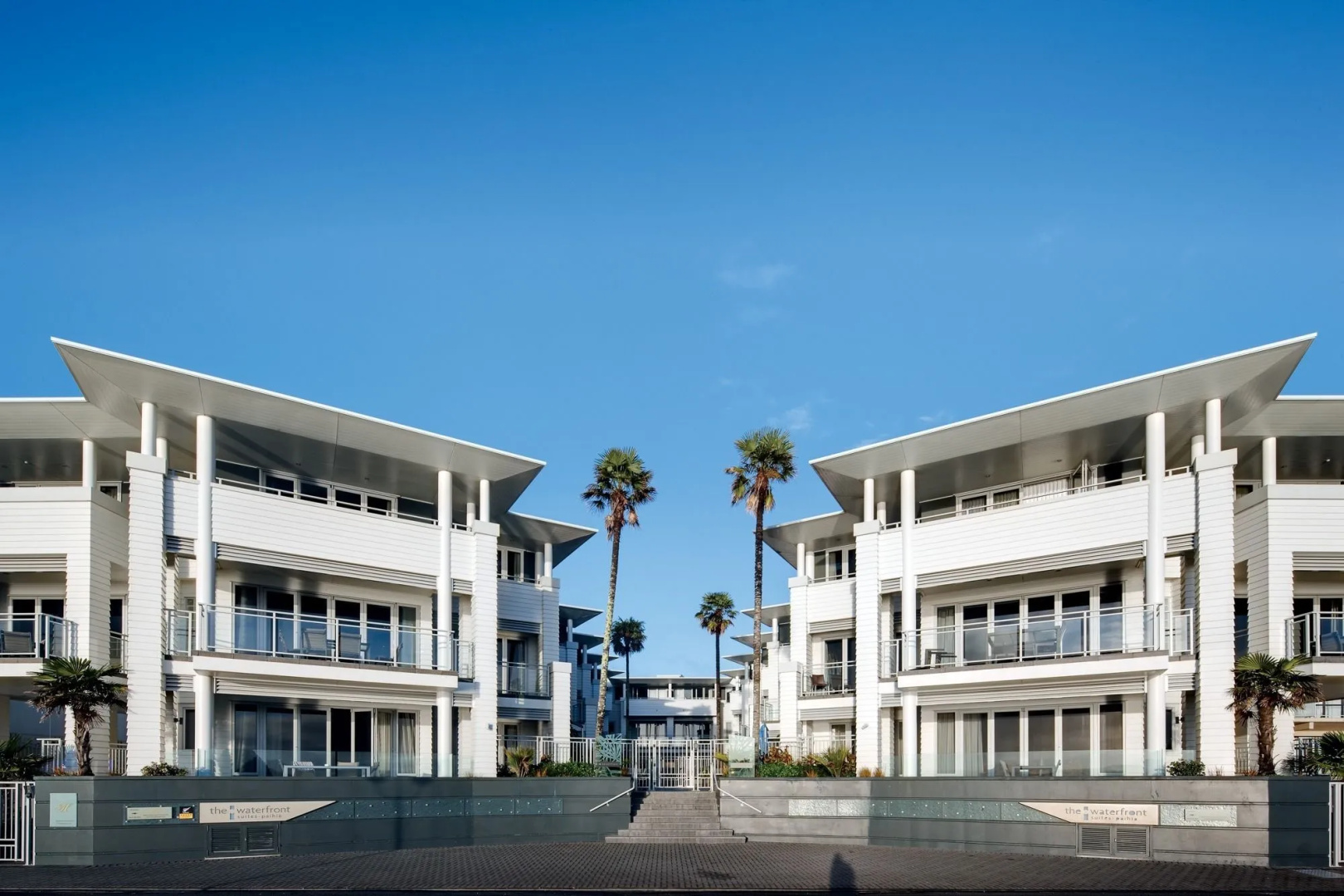 The Waterfront Suites - Heritage Boutique Collection