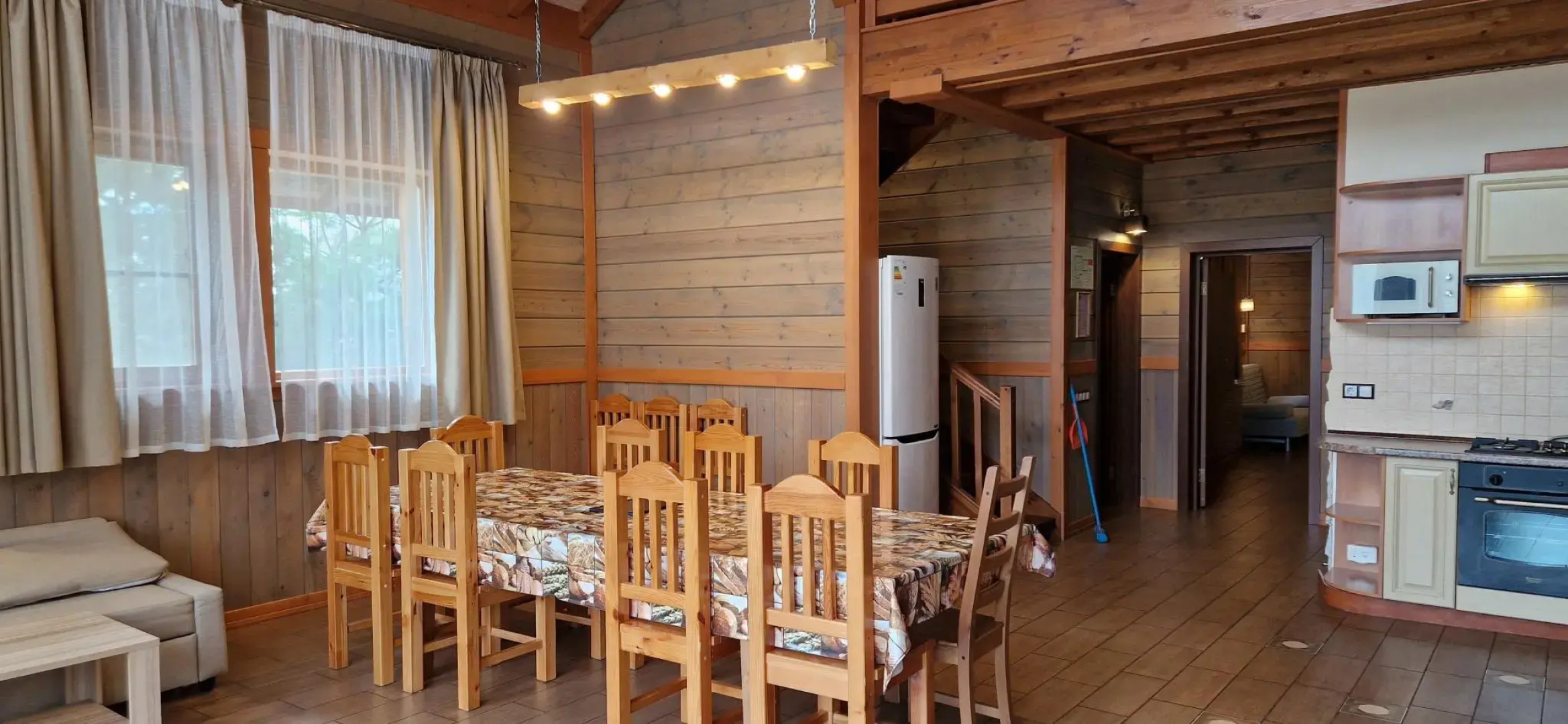 Коттедж А8 на базе отдыха Новинки Парк