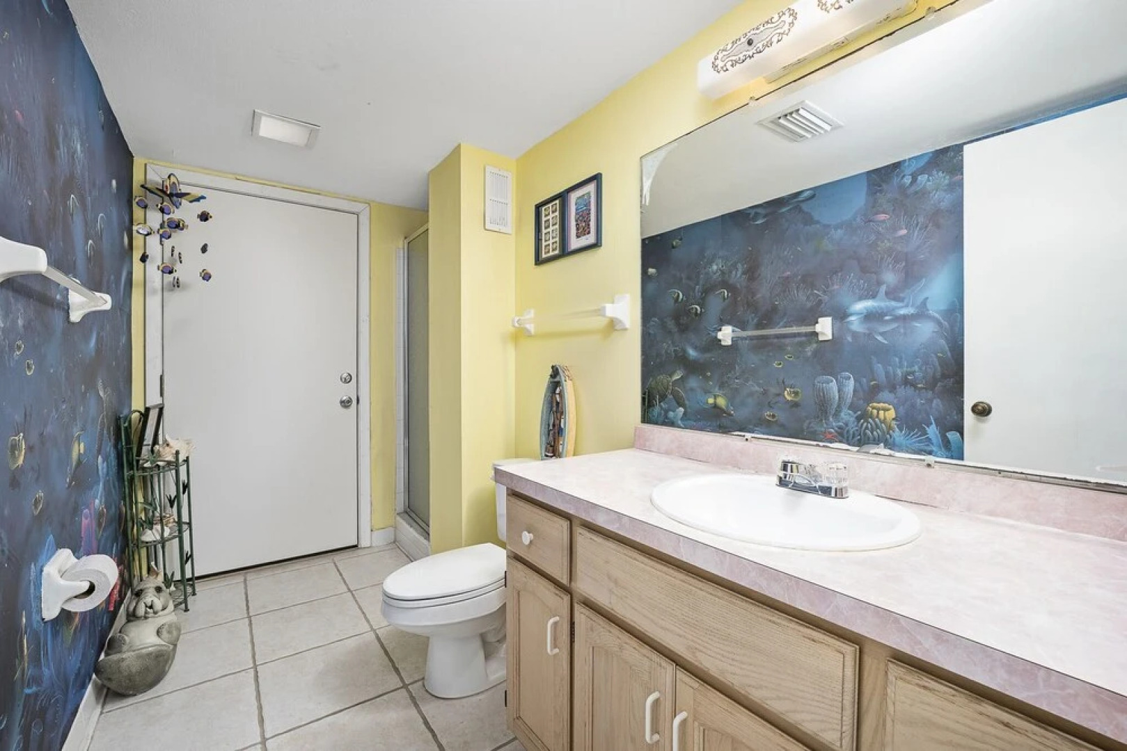 9842oceanbreeze201fbnco - Ocean Breeze 201