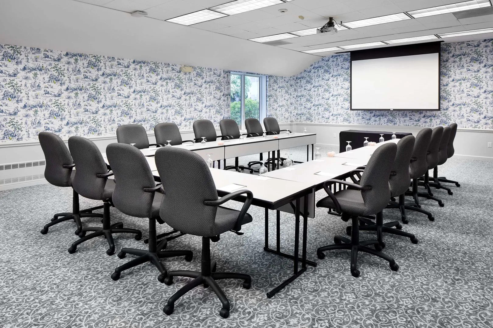 Tarrytown House Estate