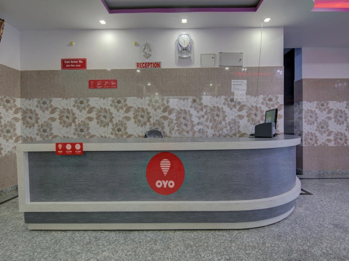 OYO 18839 Dhanraj Residency