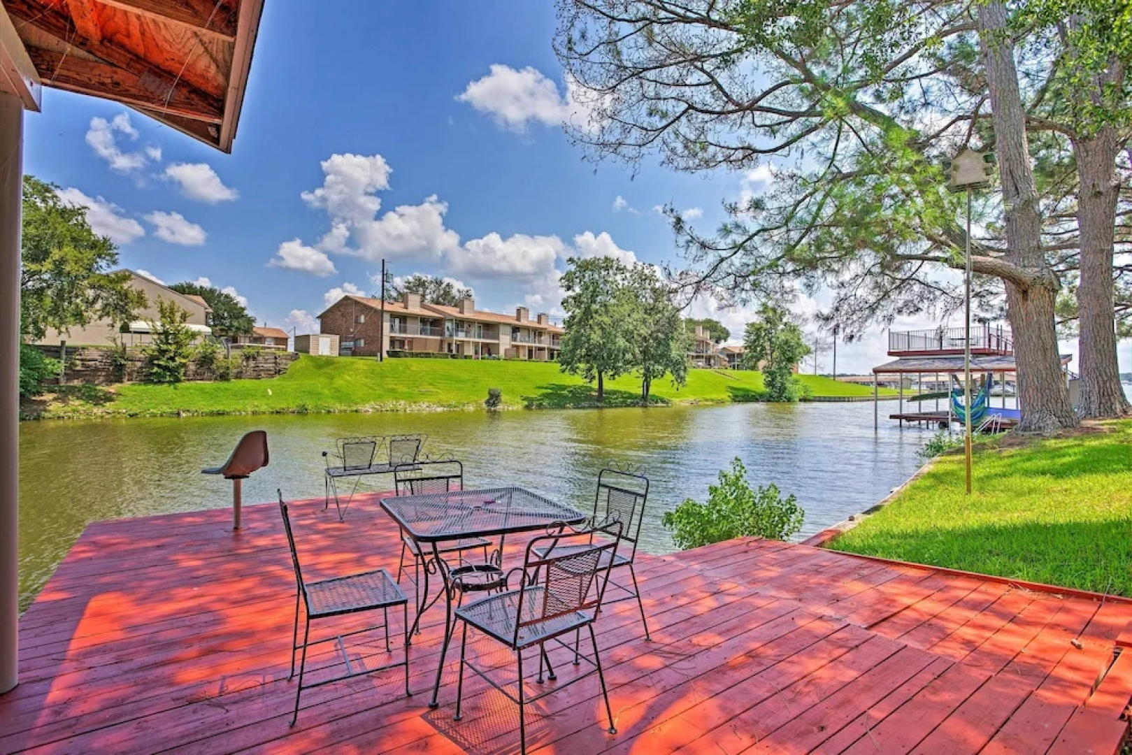Cedar Creek Reservoir Home w/ Deck & Dock