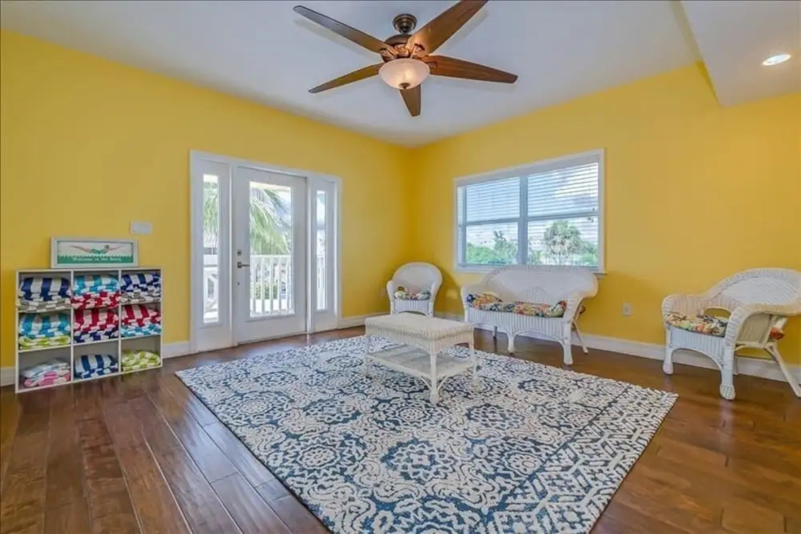 200 Seabreeze Ct - 5Br Home