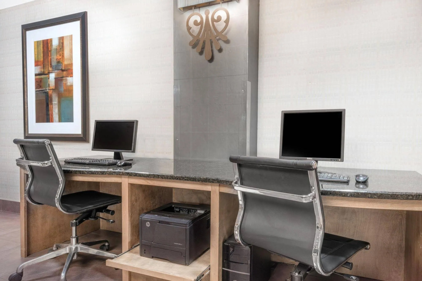 Exton Hotel & Conference Center