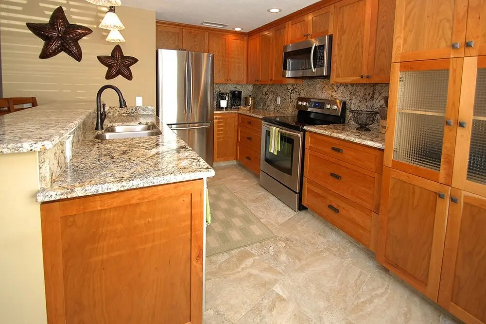 Beach Breeze Unit 2 by Anna Maria