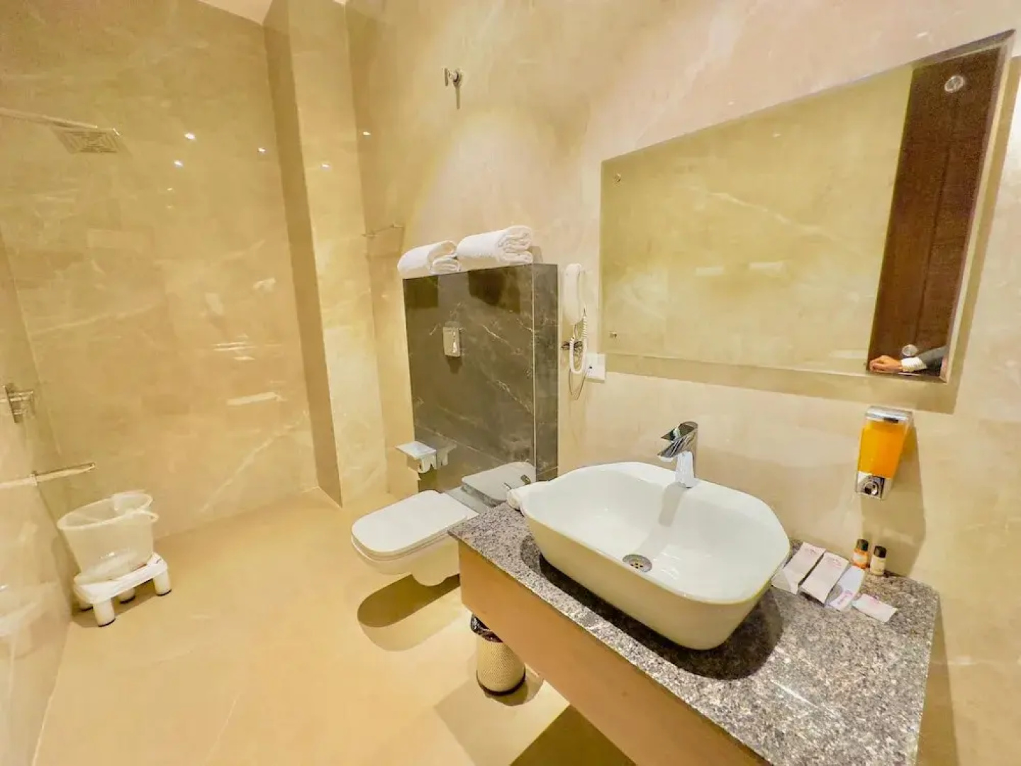 Hotel Sukh Farm