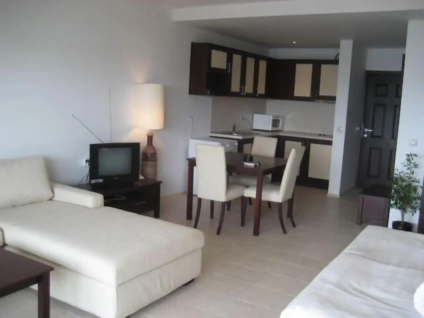 Ofir Apartment Hotel