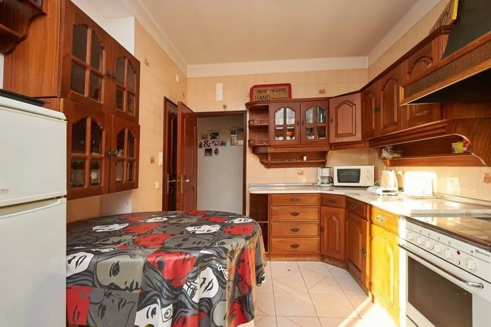 卡尔卡维罗自助乡村旅馆(Help Yourself Hostels Carcavelos Country)