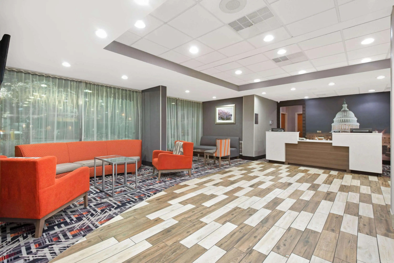La Quinta Inn & Suites by Wyndham DC Metro Capital Beltway