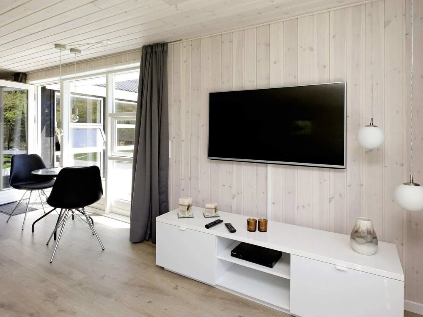 Suave Holiday Home in Vejers Strand near Sea