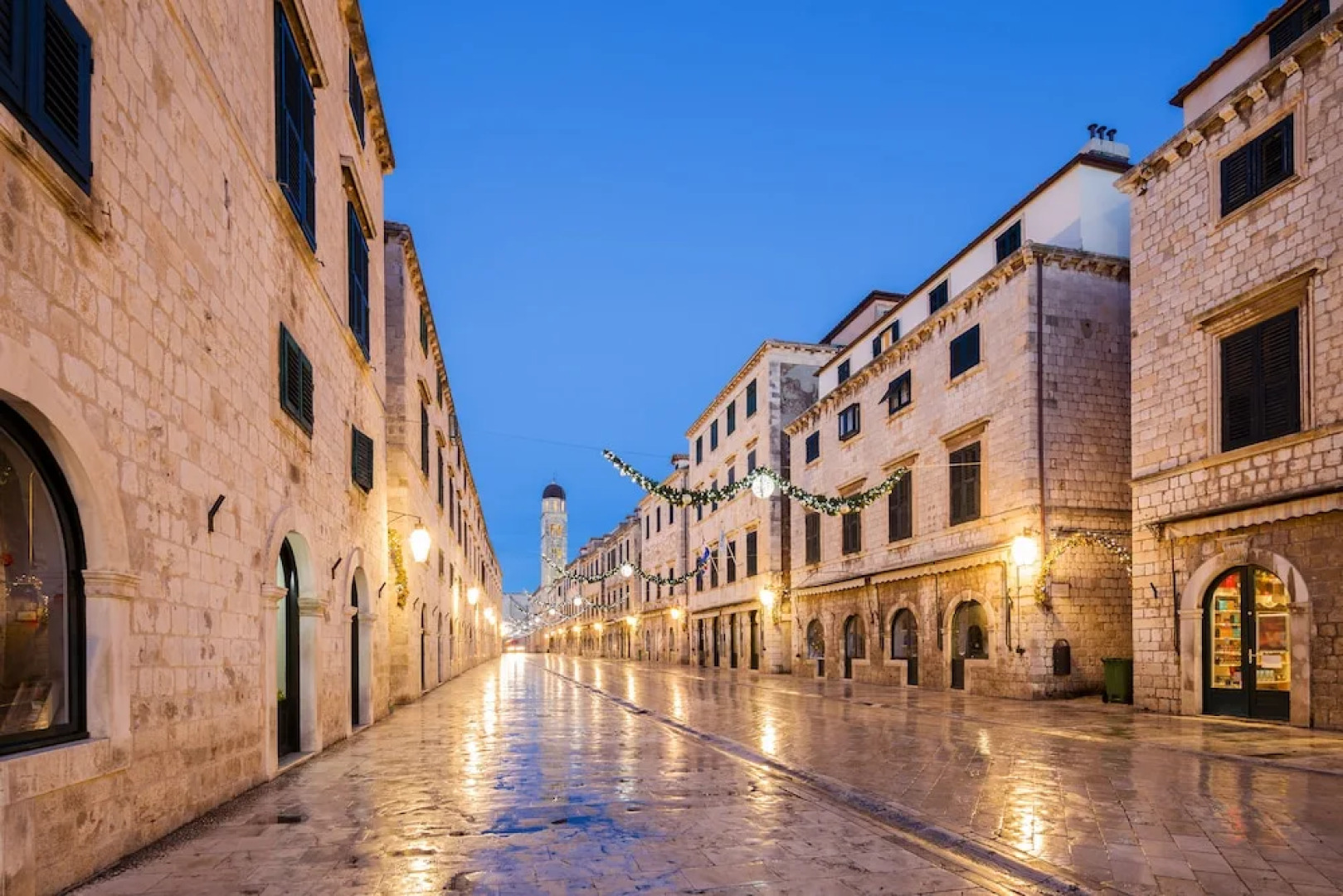 Sea Front Apartment 1