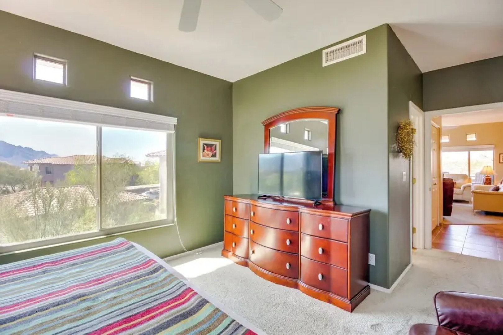 Oro Valley Condo w/ Community Pool: Near Hiking!