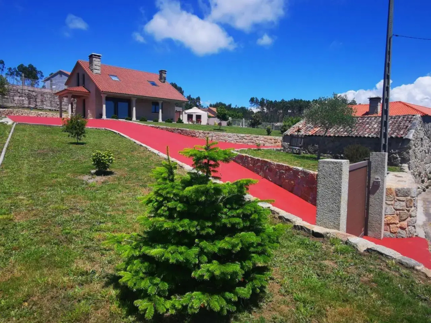 Blue Green Armenteira Rias Baixas - Only Families