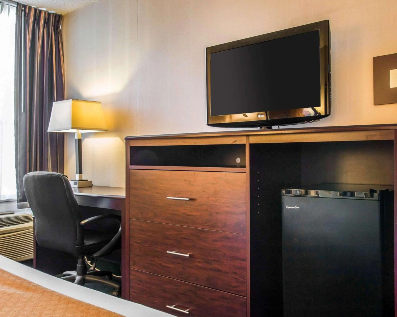 Quality Inn & Suites Escanaba North