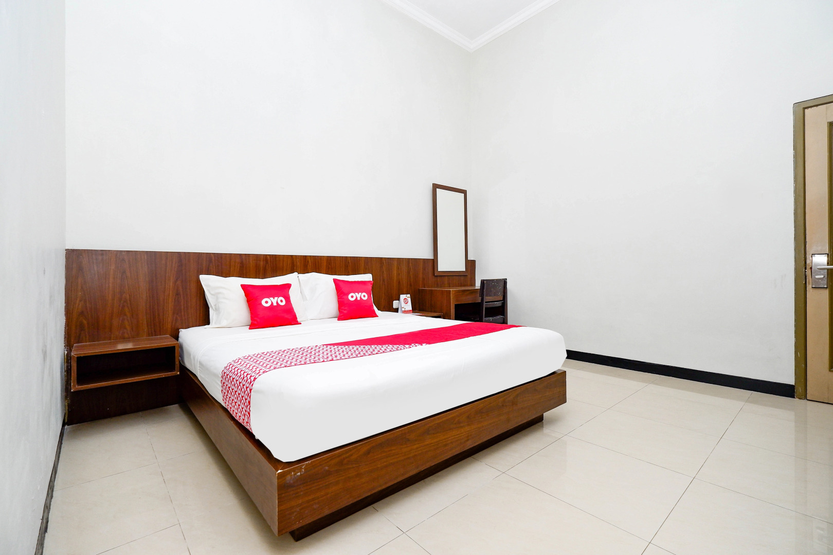 Super OYO 2436 Hotel Kencana