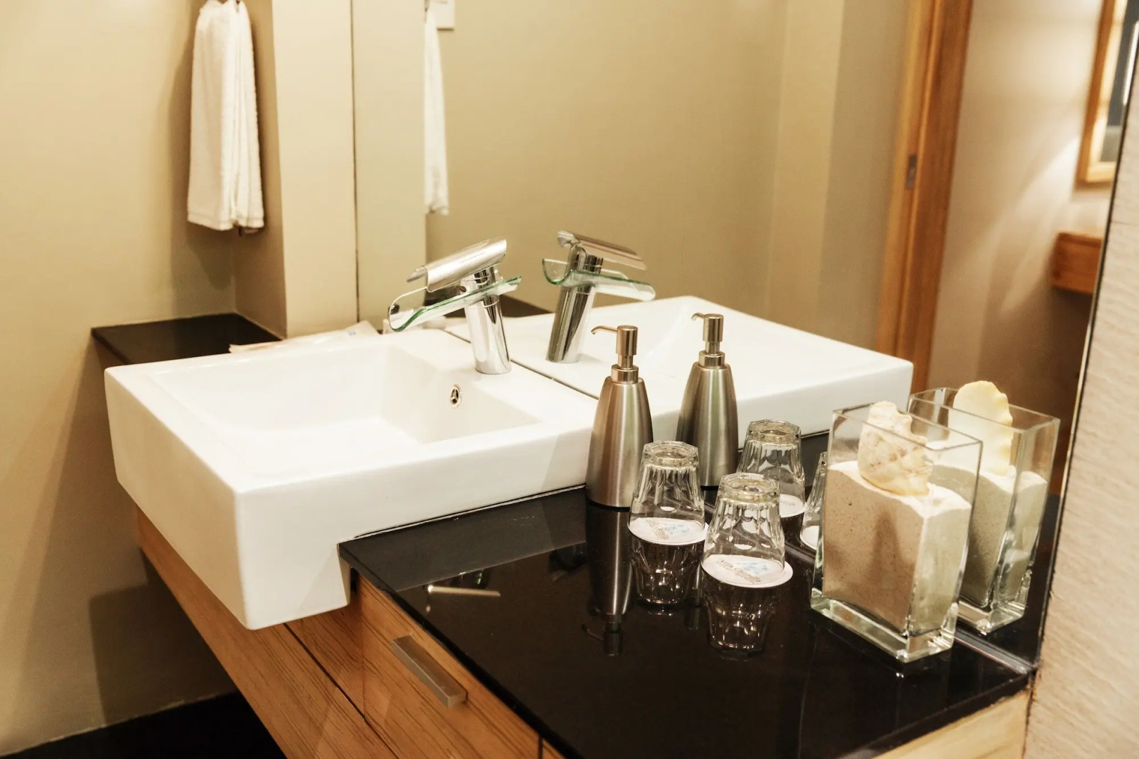 Villa Caemilla Beach Boutique Hotel