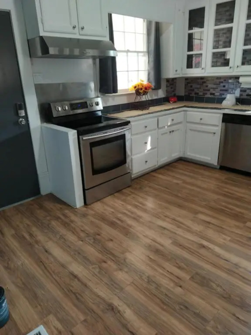 Premium Suite private bathroom w full house amenities rm 5