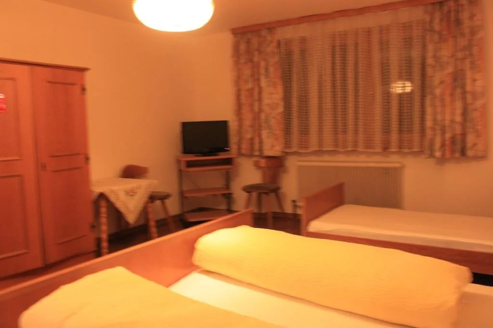 Pension & Restaurant TsingDao