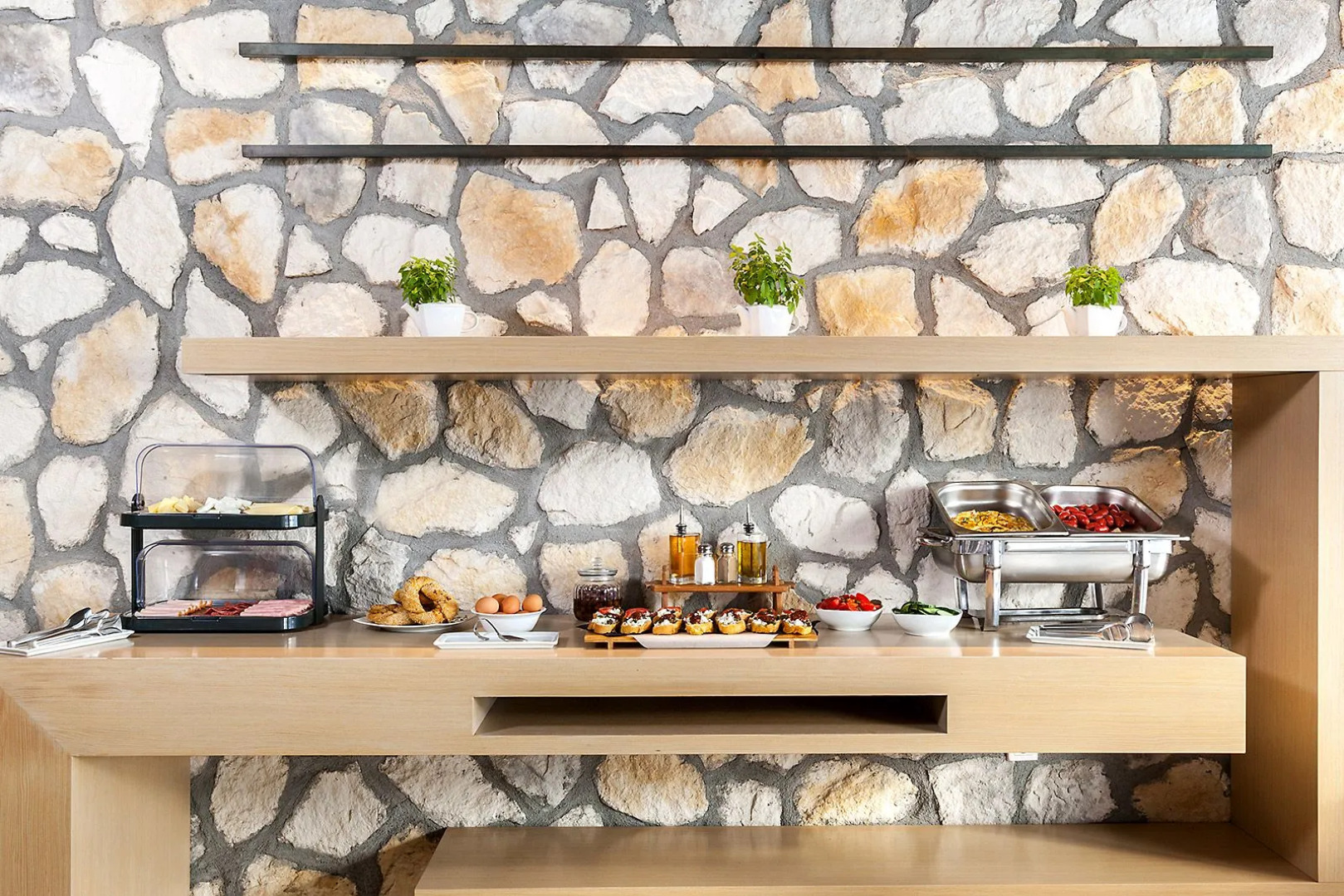 Memories Beach Hotel