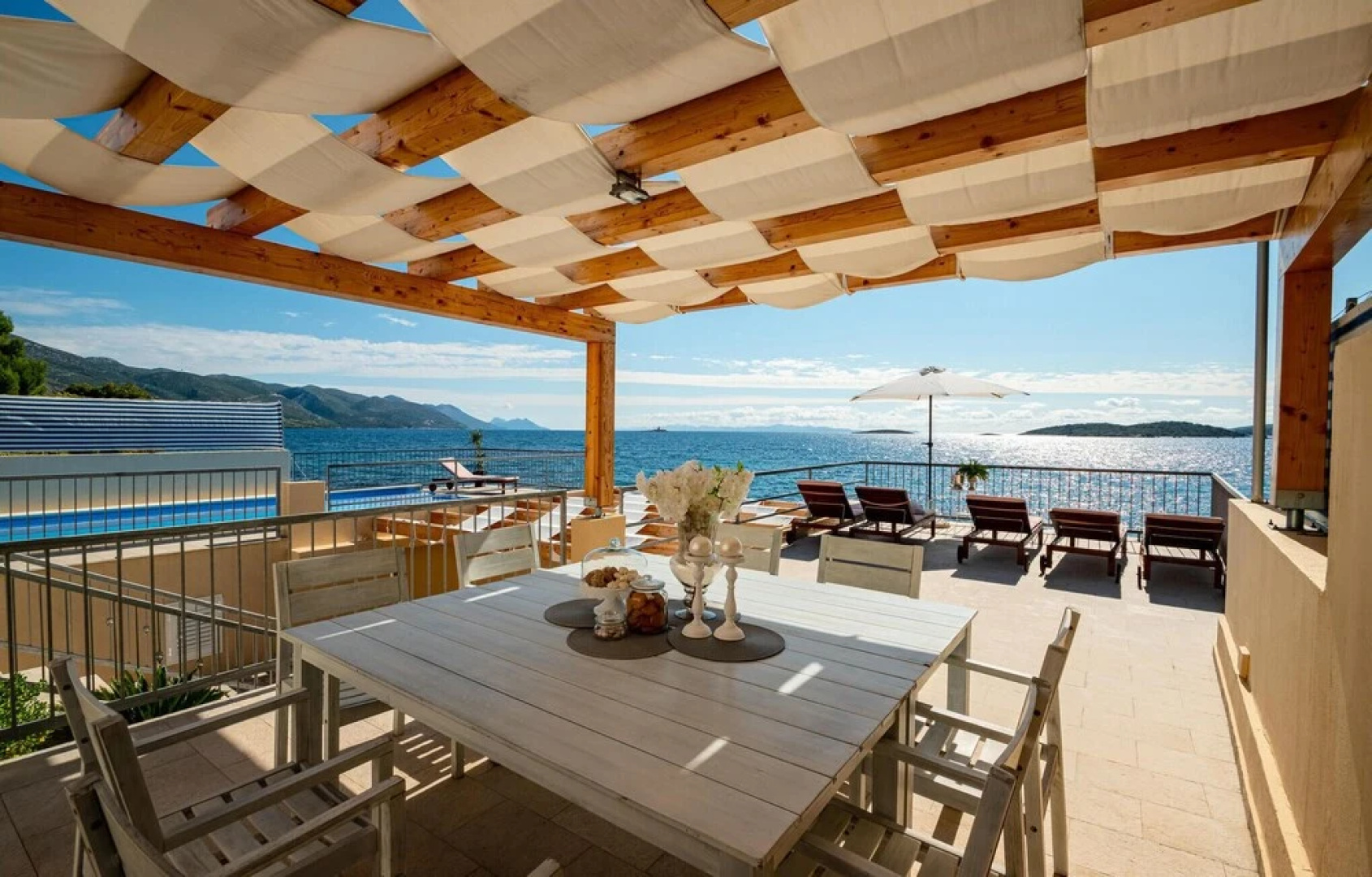 Amazing Home in Orebic with Hot Tub, WiFi & Outdoor Swimming Pool