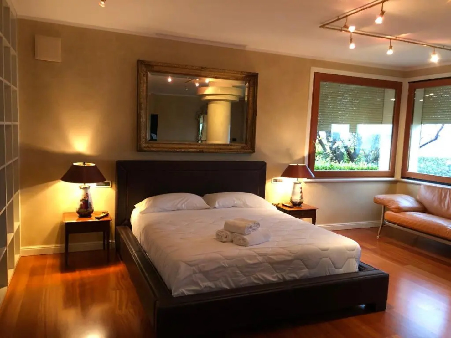 Lake Front Luxury Suites (Adults Only)