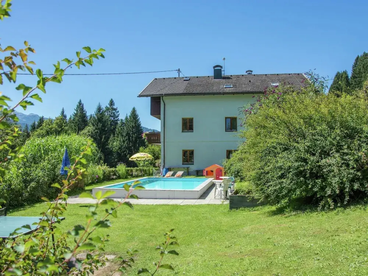 Spacious Apartment in Hermagor near Nassfeld-Pressegger