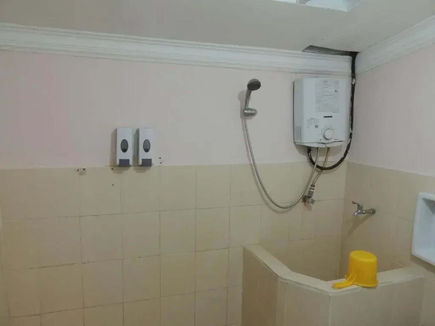 Resort Agrowisata Perkebunan Tambi