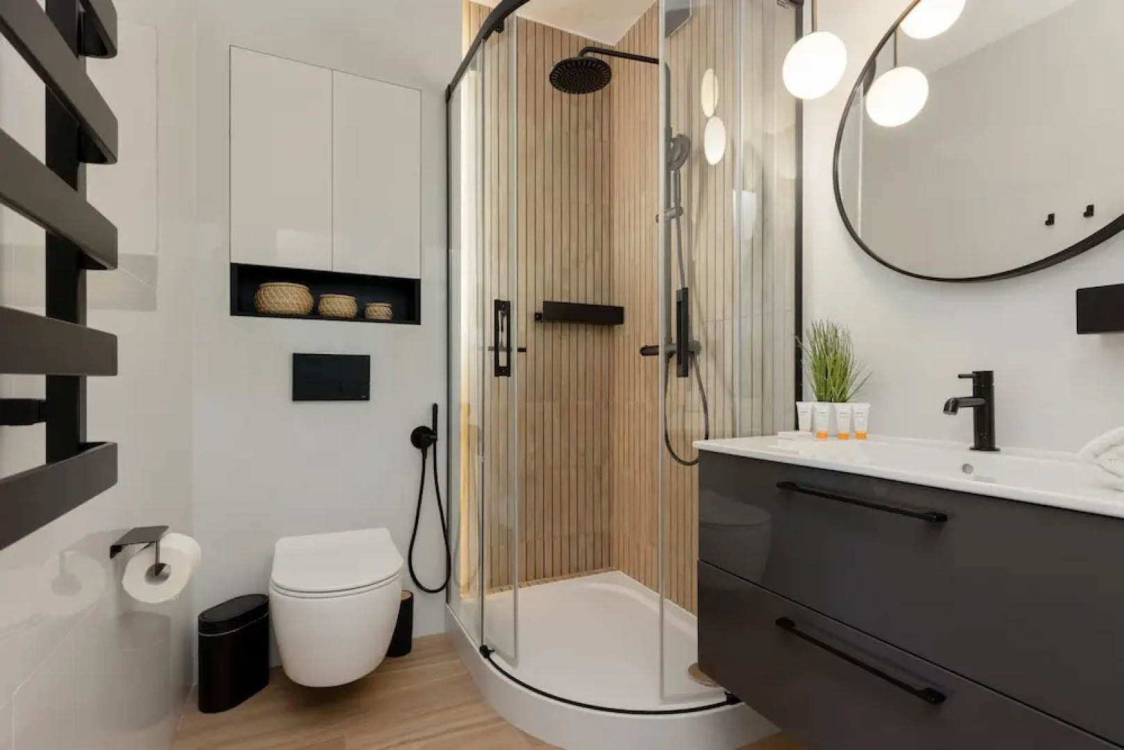 Piaseczno Stylish Apartment by Renters