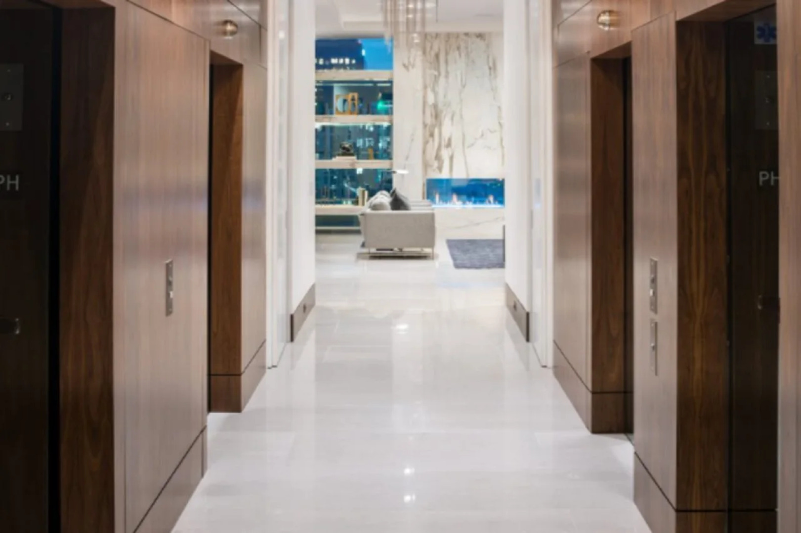 Level Furnished Living