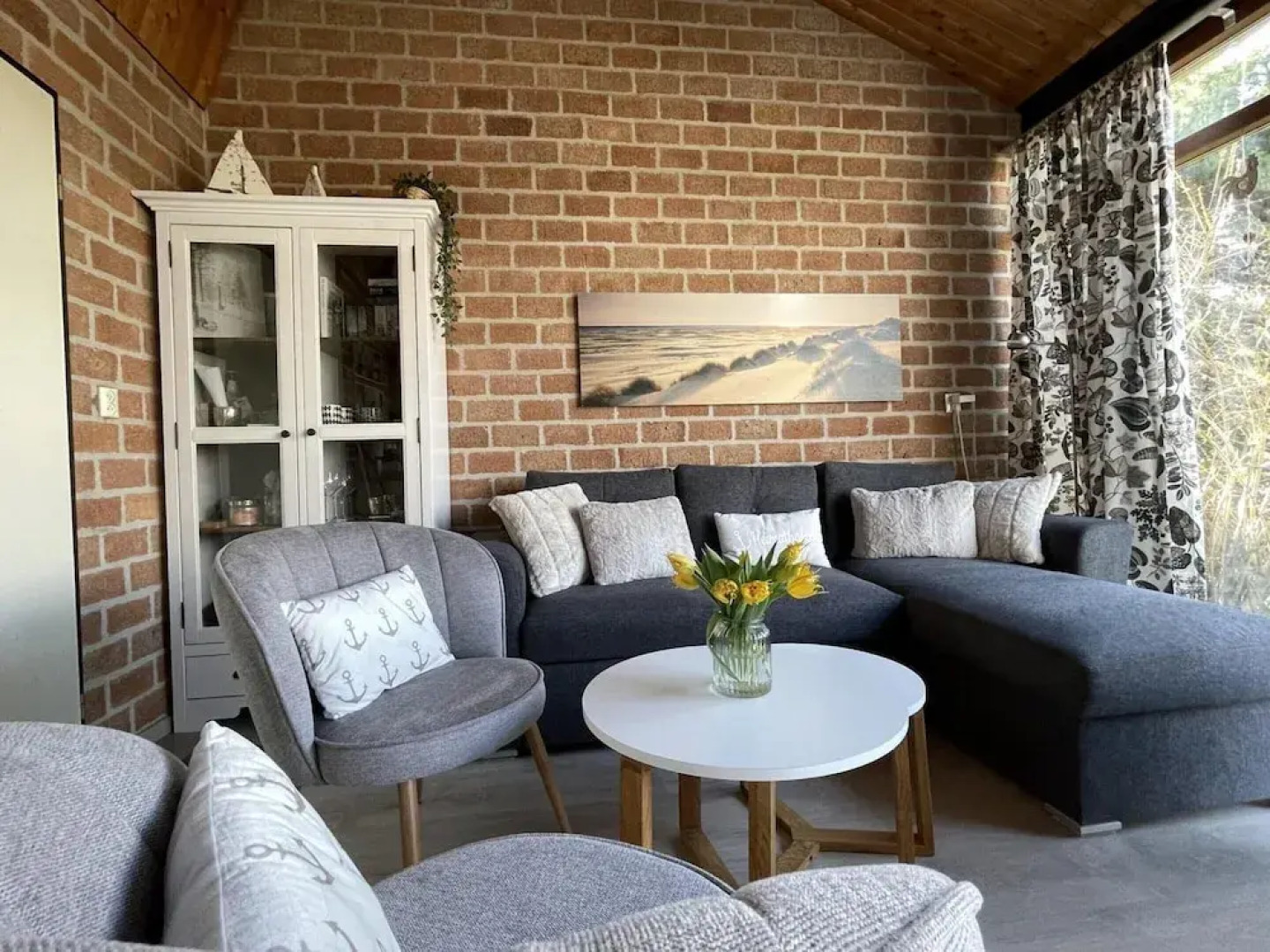 Bungalow in Sint Maartenszee Near Dune