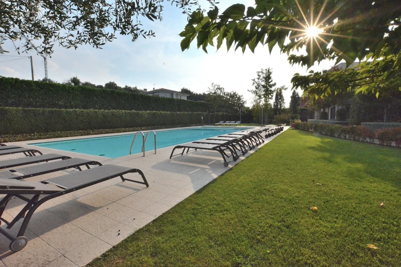 Apartment Berengario With Pool