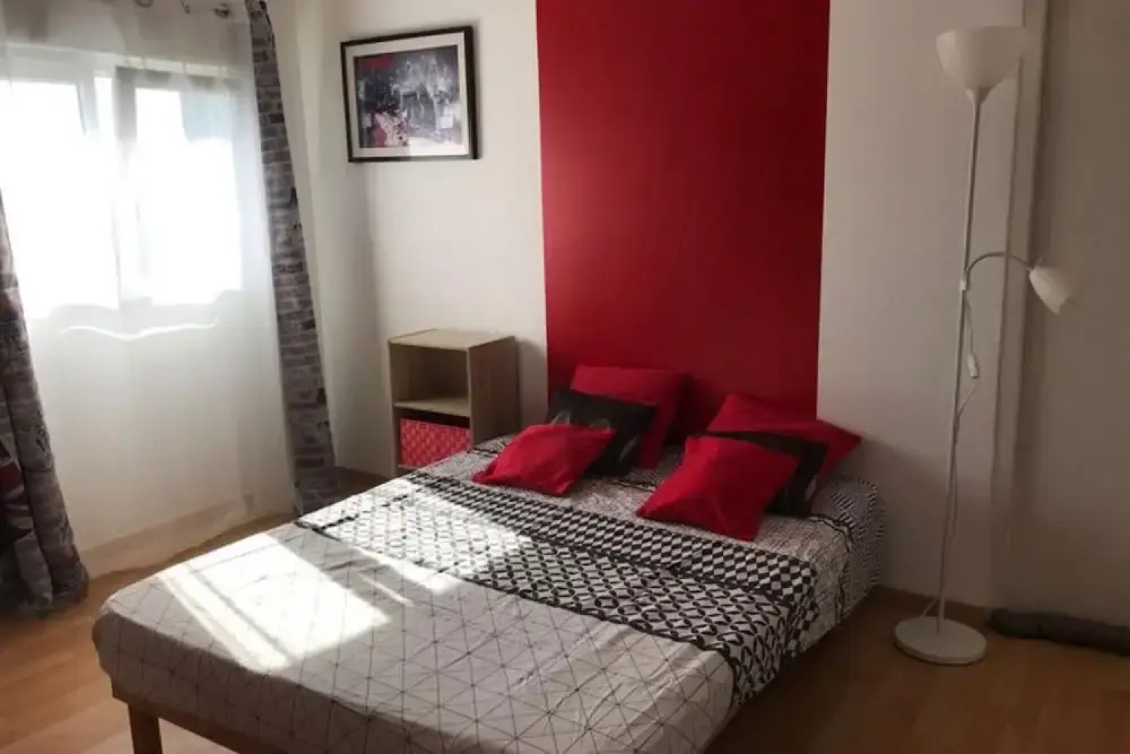 Holiday House With Private Pool in a Shared Property