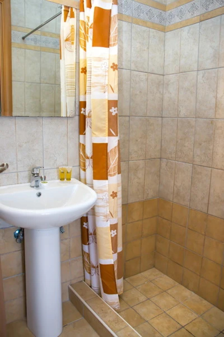 Gennadi Garden Apartments