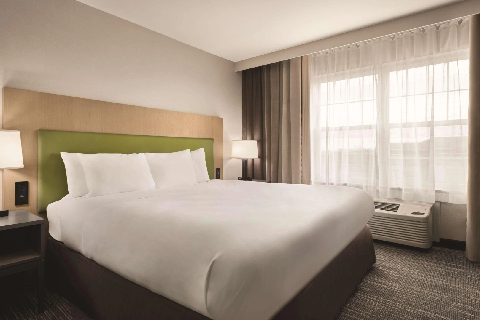 Country Inn & Suites by Radisson, Dubuque, IA