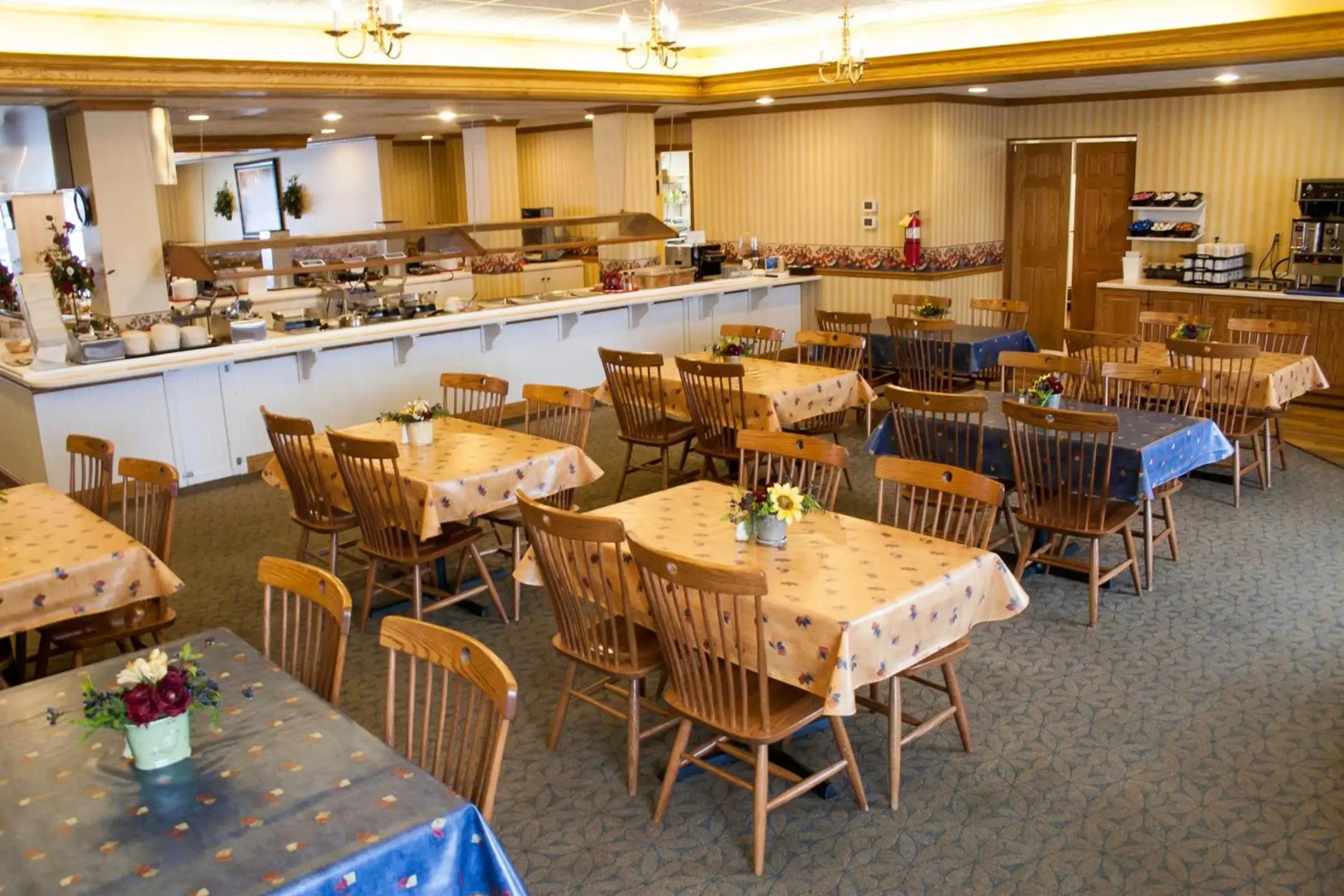 Blue Gate Garden Inn