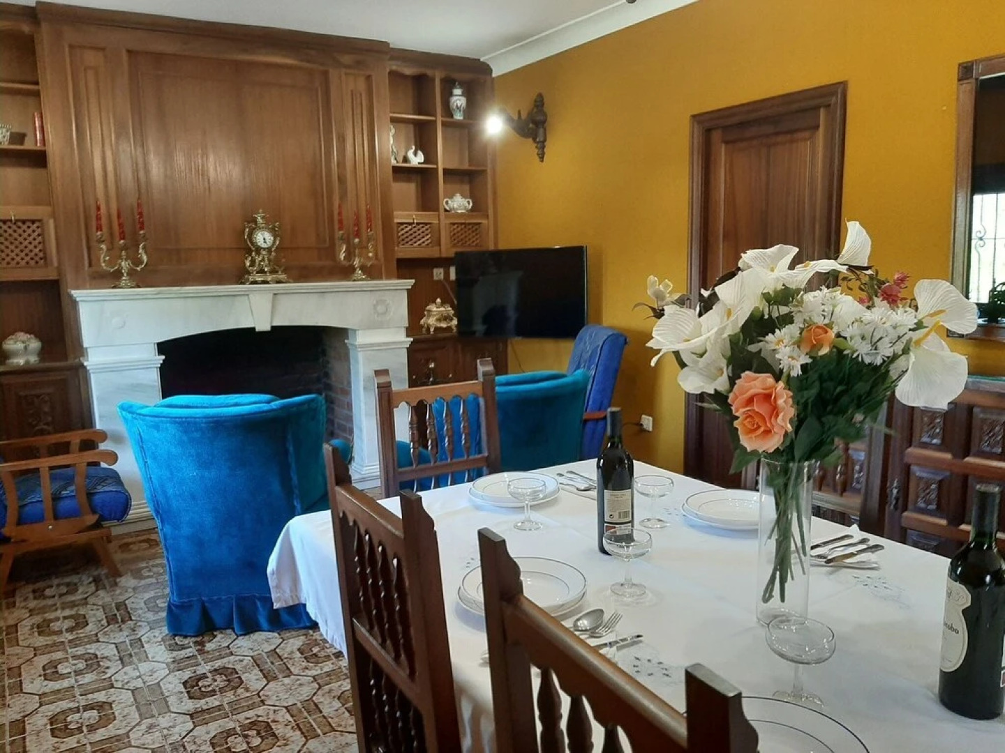 Holiday Home With Views Over the Valley & Private Pool