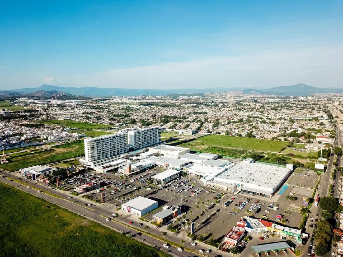 Real View Towers E504 by Casago