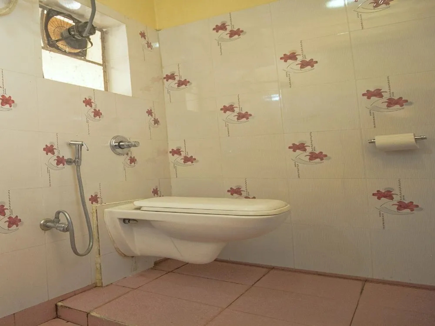 OYO 28412 Green Touch Eco Resort