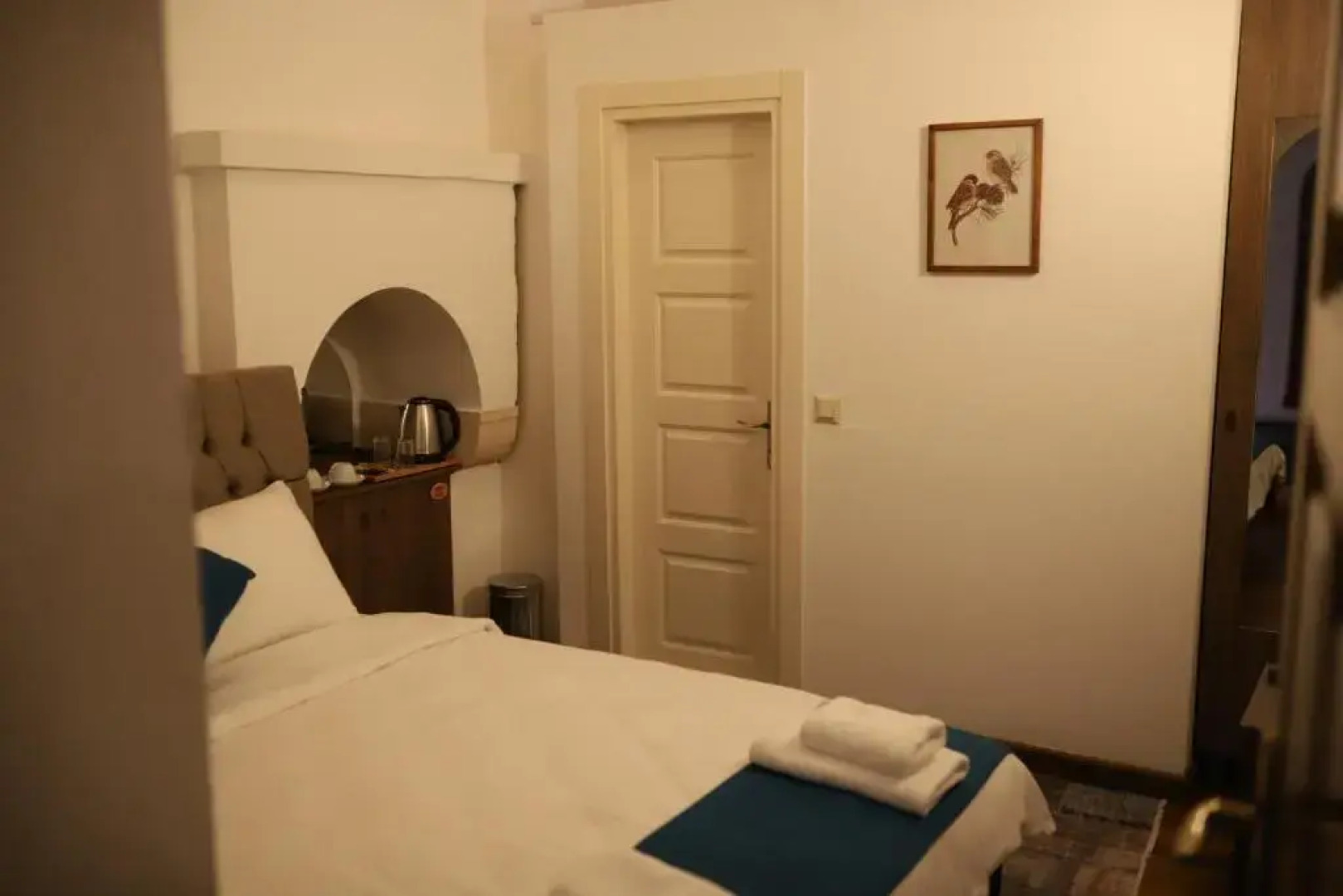 Zi̇nci̇rli̇ Han Oteli̇