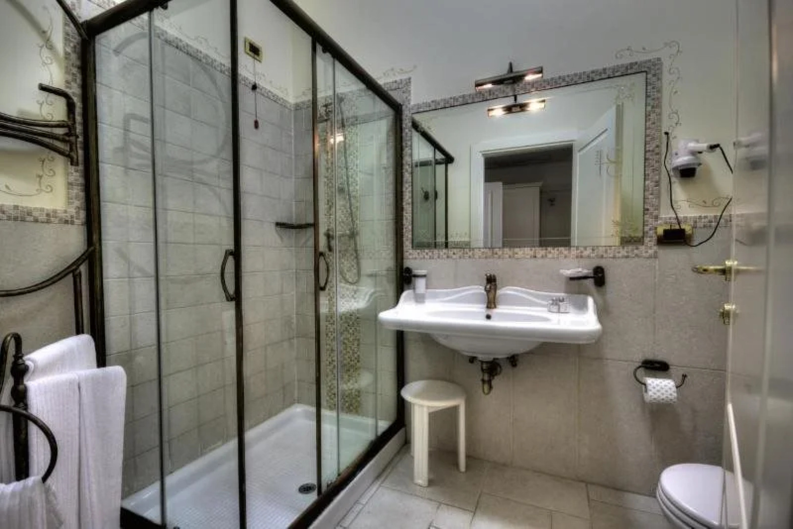 Hotel Madonna Delle Grazie