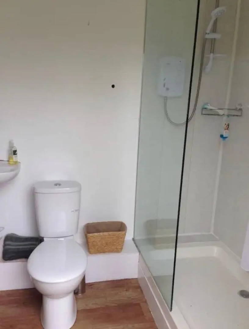 The Studio Christchurch B&B Luxury Garden Room