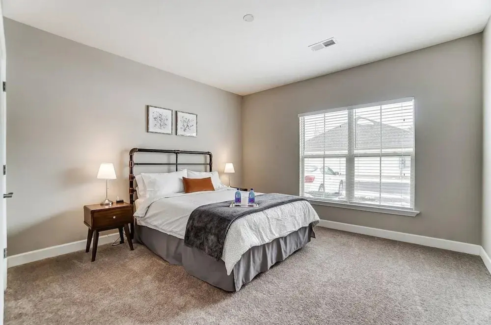 Walkable Pet-friendly 2BR 2BA On 1st Floor