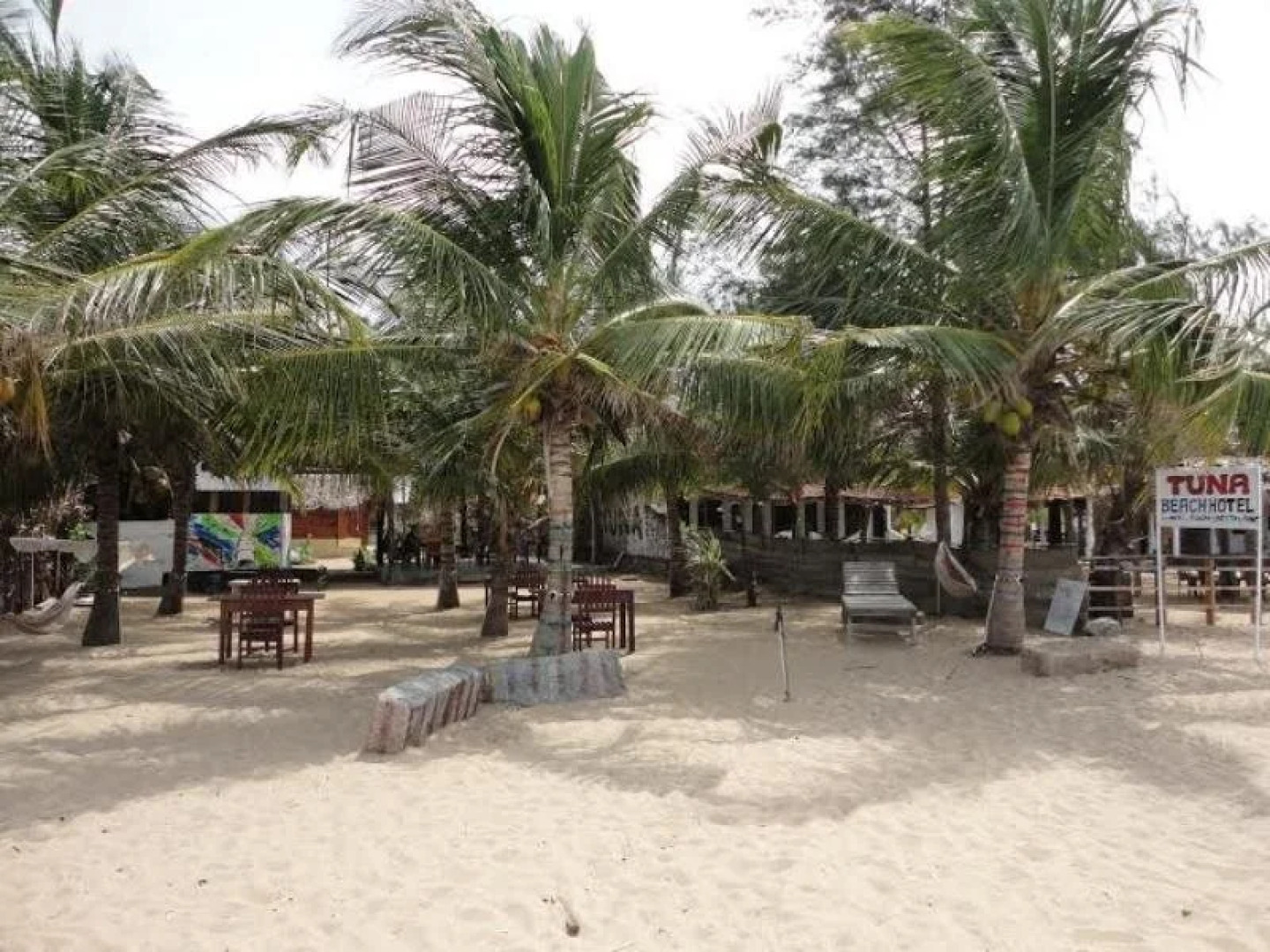 Luckmins Guest House